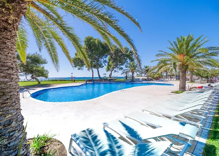 Palmeras 4* טראגונה